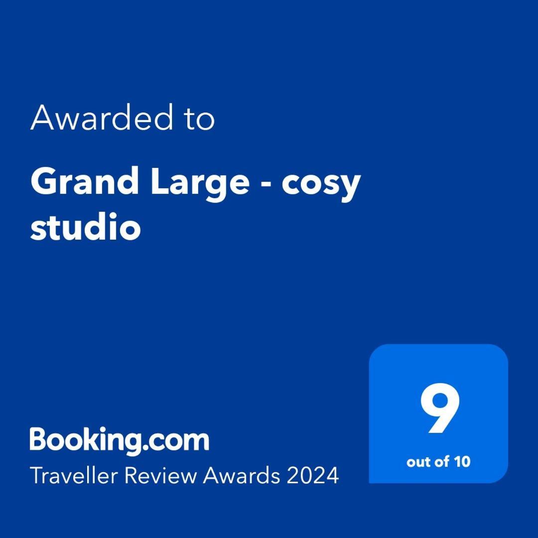 Grand Large - Cosy Studio パペーテ エクステリア 写真